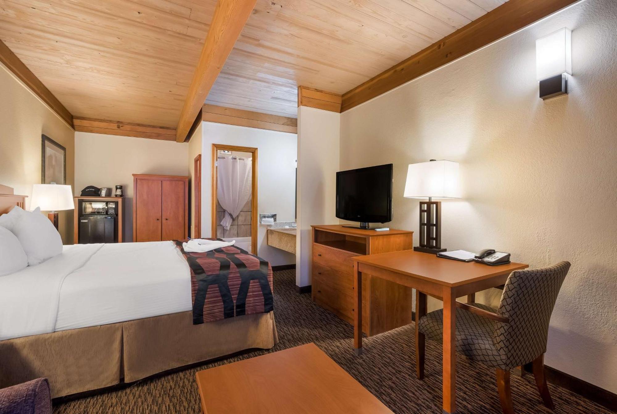 Best Western Plains Motel Wall Bagian luar foto